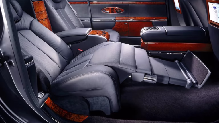 tapeciranje sedežev notranjost